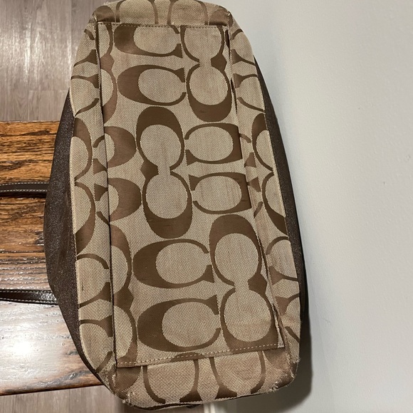 Coach Brown Signature Tote Bag And Makeup Bag - Picture 13 of 15